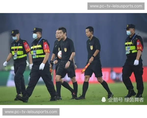 巅峰对垒与绿茵情怀：重温“国安vs恒大录像”中的黄金时代